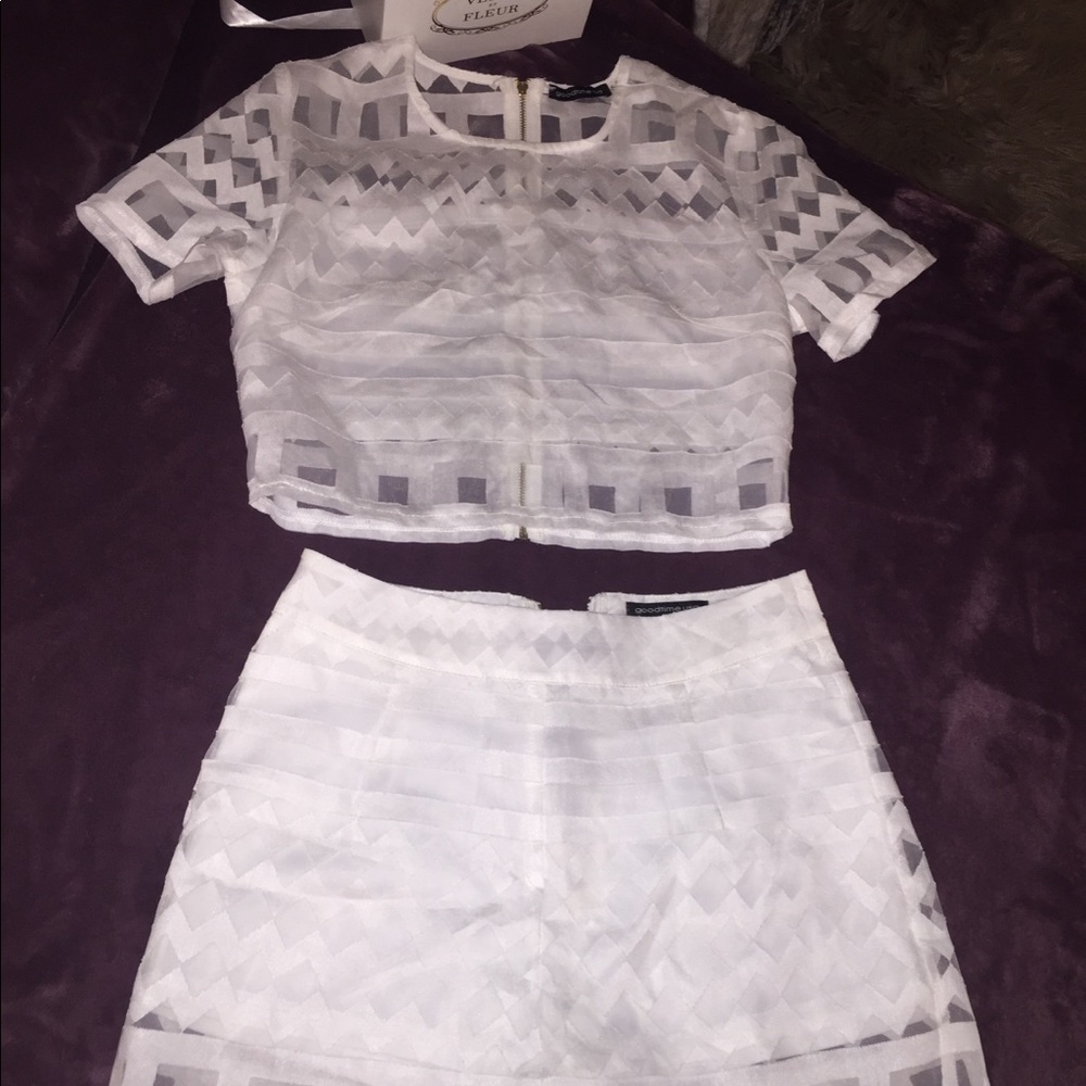 White crop top and white shorts set